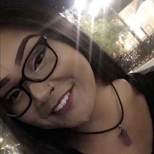 Meet your Posher, Jasmyn